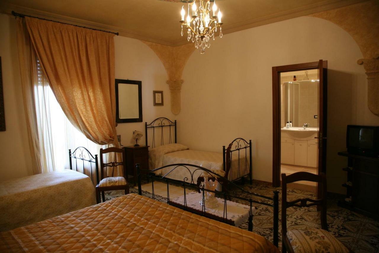 Cali Nitta Bed & Breakfast Corigliano d'Otranto Ngoại thất bức ảnh